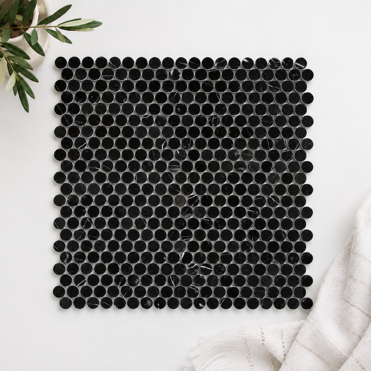 Marmos - Fairmont Black Penny Round Mosaic