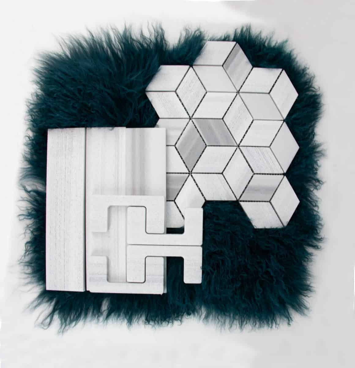 Marmos - C Chain Textured Tile